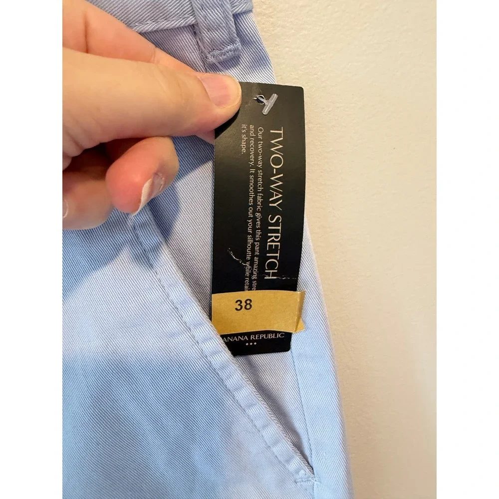 Banana Republic Gavin Shorts Mens 38 Light Blue Two-Way Stretch Chino Flat Front